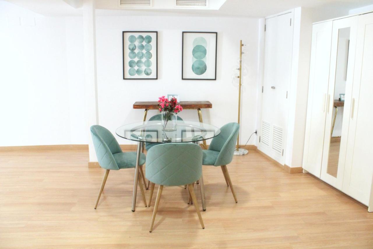 Apartments Ole - Albareda 24 Sevilla Eksteriør billede